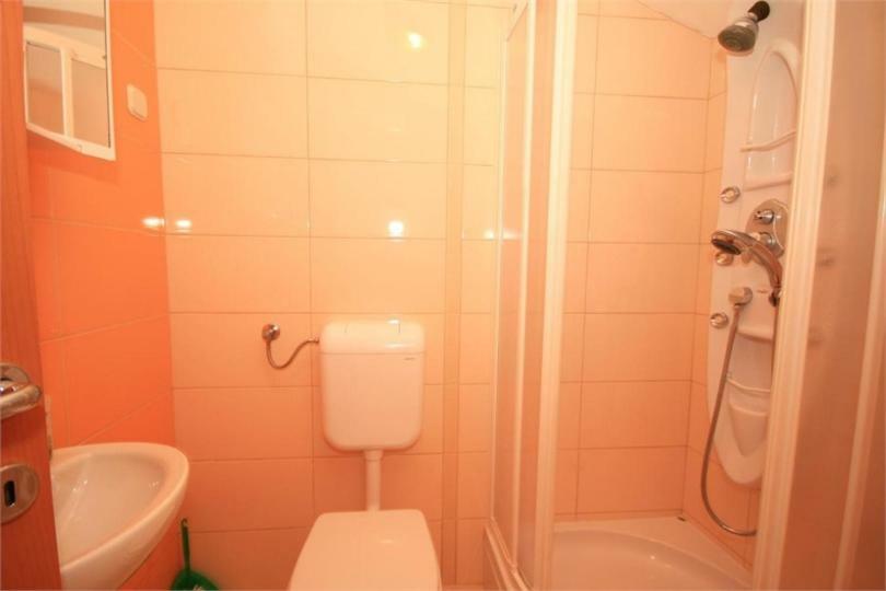 Beautiful Apartment Lovorka 6 , Baska, Krk Baška Exterior foto